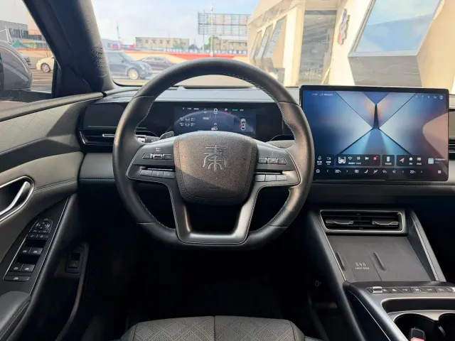 BYD Qin L — Фото автомобиля 3
