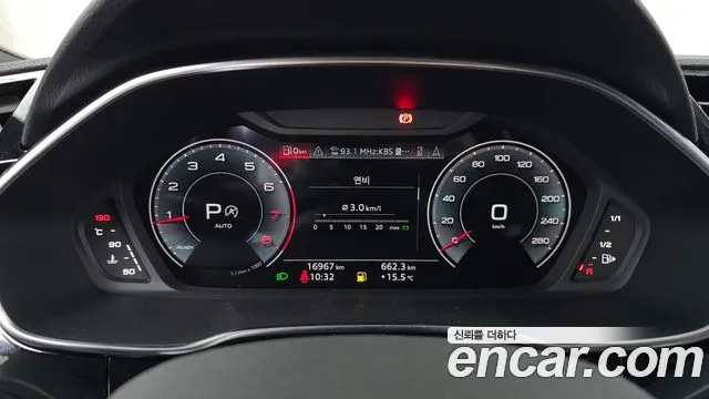 Audi Q3 F3 — Фото автомобиля 11