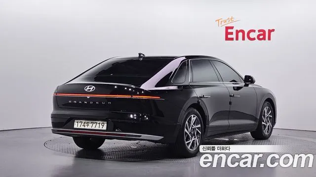 Hyundai Grandeur GN7 — Фото автомобиля 2