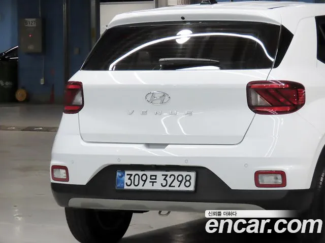 Hyundai Venue Venue 1.6 Modern Plus — Фото автомобиля 17