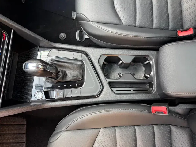 Volkswagen Tharu — Фото автомобиля 11