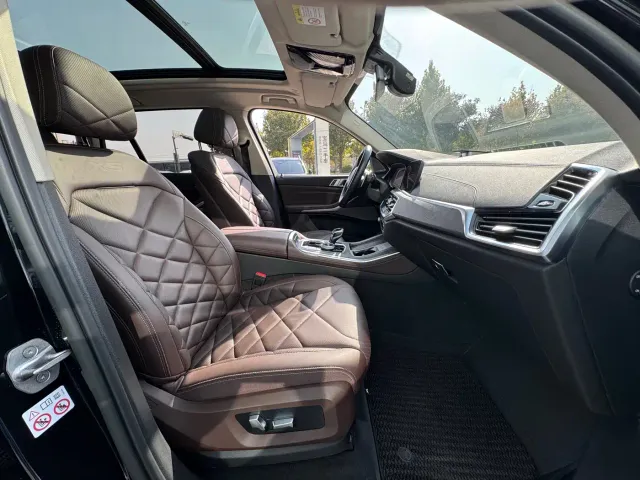 BMW X5 — Фото автомобиля 15