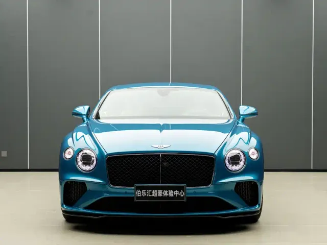 Bentley Continental — Фото автомобиля 4