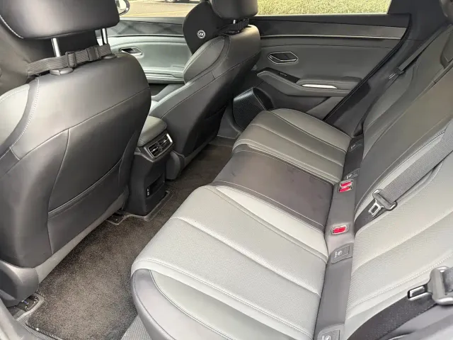 BYD Qin L — Фото автомобиля 8