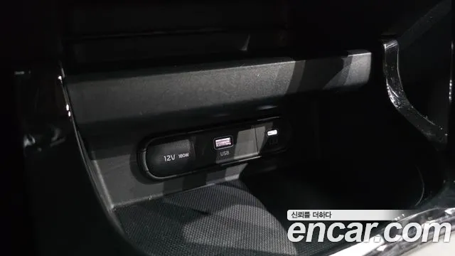 Kia Seltos Бензин 1.6 турбо 2WD — Фото автомобиля 21
