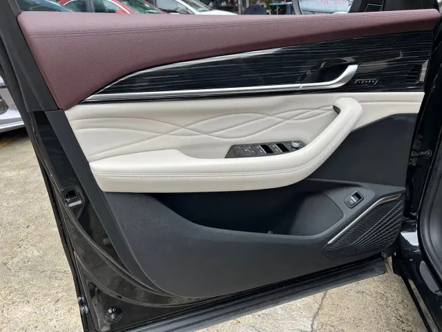 Geely Xingyue L — Фото автомобиля 7