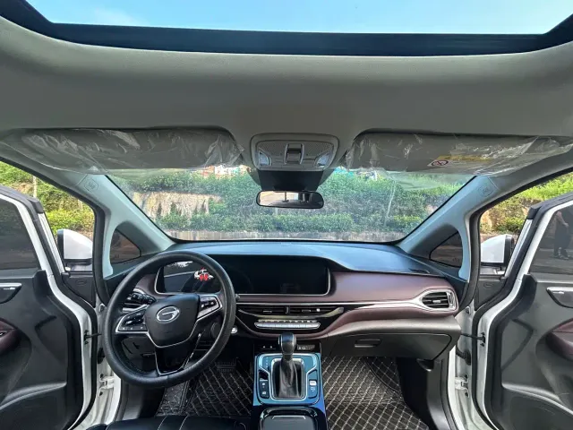 GAC Trumpchi M6 — Фото автомобиля 6