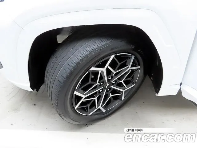 Hyundai Tucson Tucson (NX4) Бензин 1.6 турбо 2WD — Фото автомобиля 19