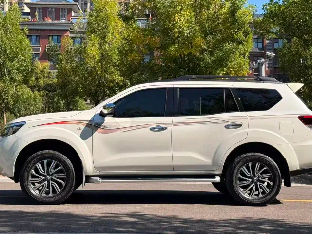 Nissan Terra — Фото автомобиля 7