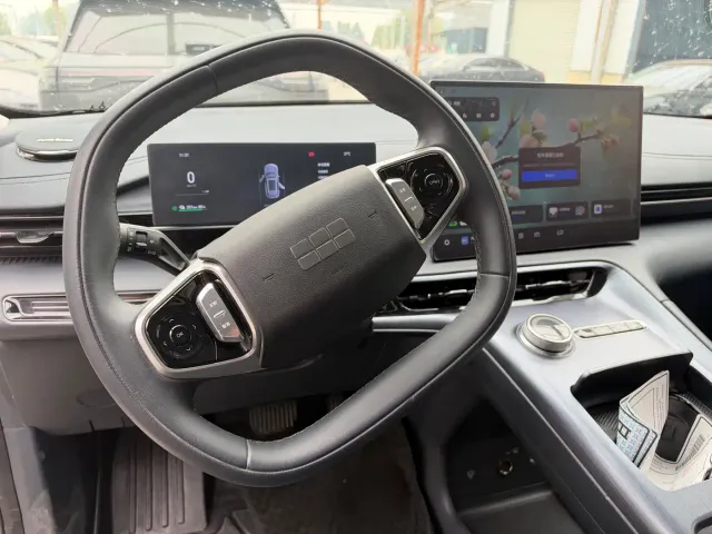 Geely Galaxy E5 — Фото автомобиля 4