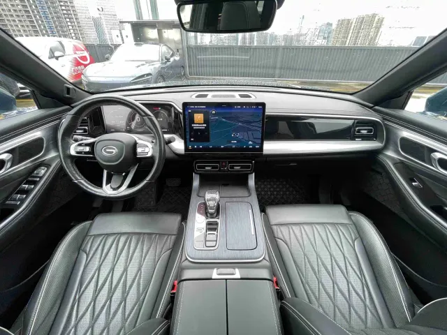 GAC Trumpchi GS8 — Фото автомобиля 14