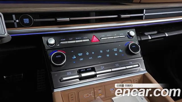Hyundai Santa Fe MX5 — Фото автомобиля 29