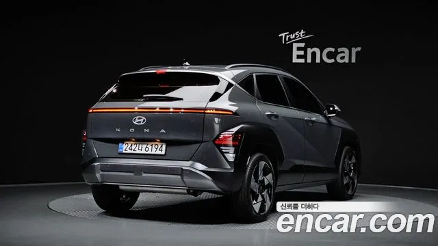 Hyundai Kona Kona (SX2) Бензин 1.6 турбо 2WD — Фото автомобиля 2