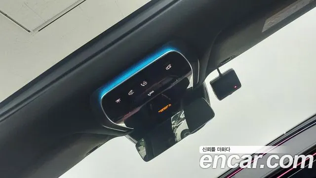 Mercedes-Benz E-Class — Фото автомобиля 17
