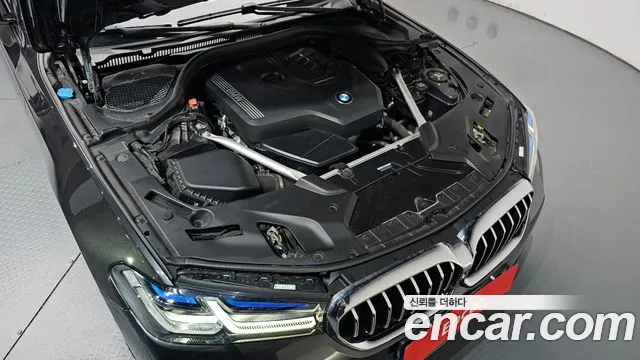 BMW 5 Series G30 — Фото автомобиля 6