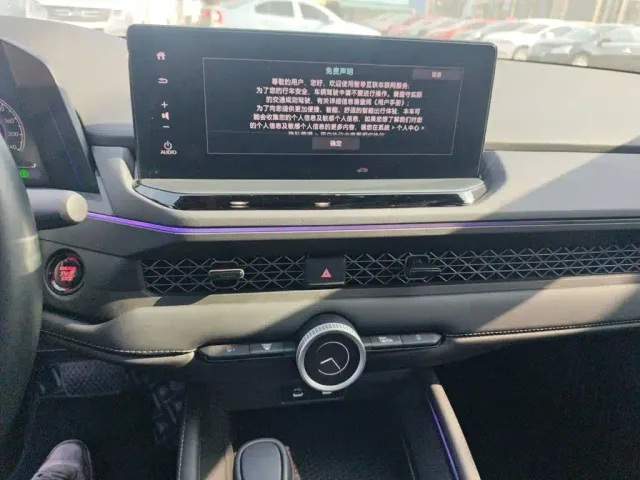 Honda Accord — Фото автомобиля 8