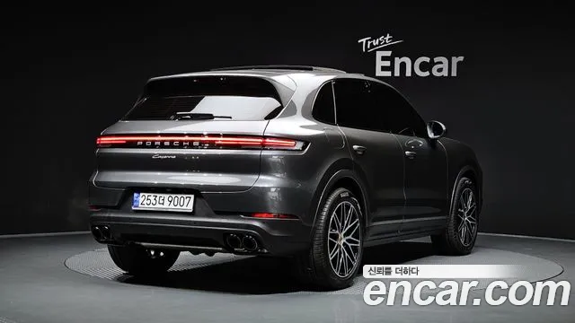 Porsche Cayenne PO536 — Фото автомобиля 2