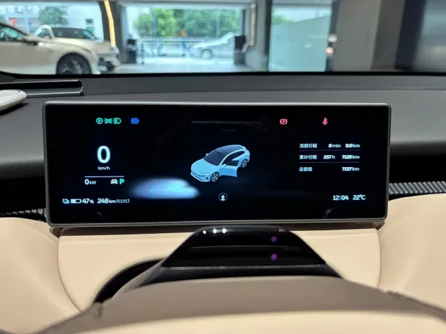 Nio ET5 Touring — Фото автомобиля 10
