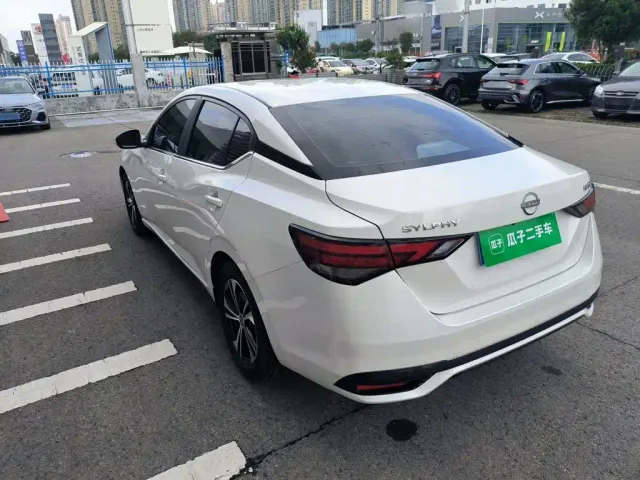 Nissan Sylphy — Фото автомобиля 4