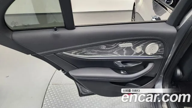Mercedes-Benz E-Class E-класс W213 — Фото автомобиля 17