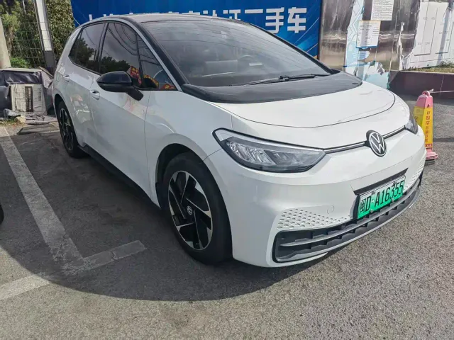 Volkswagen ID.3 — Фото автомобиля 13