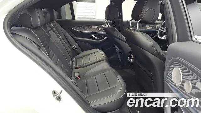 Mercedes-Benz E-Class W213 — Фото автомобиля 17