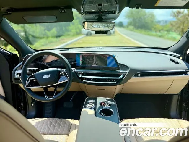 Cadillac Lyriq Lyriq Sport — Фото автомобиля 13