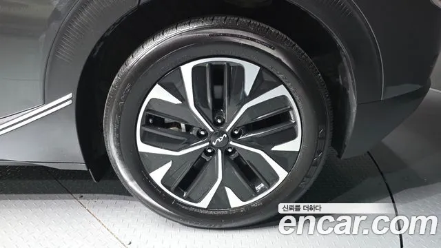 Kia EV6 — Фото автомобиля 5