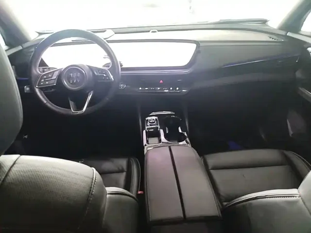 Buick Envision Plus — Фото автомобиля 9