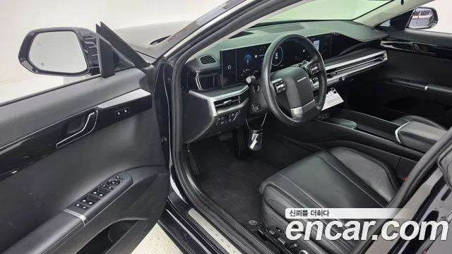 Hyundai Grandeur GN7 — Фото автомобиля 10