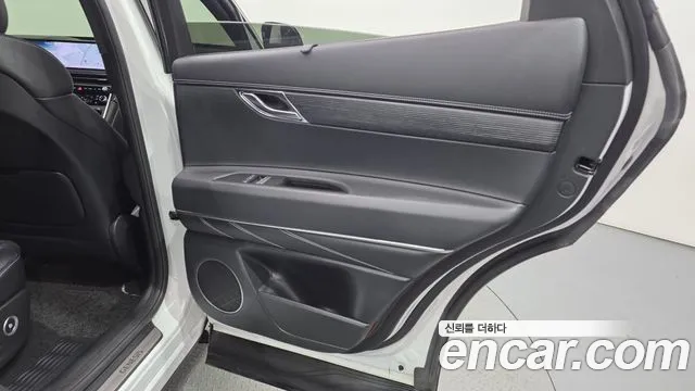 Genesis GV80 — Фото автомобиля 20