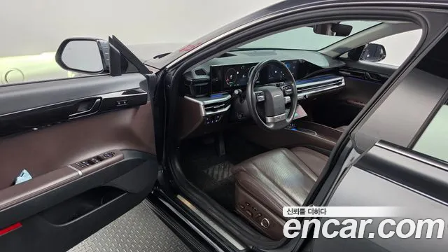 Hyundai Grandeur GN7 — Фото автомобиля 15
