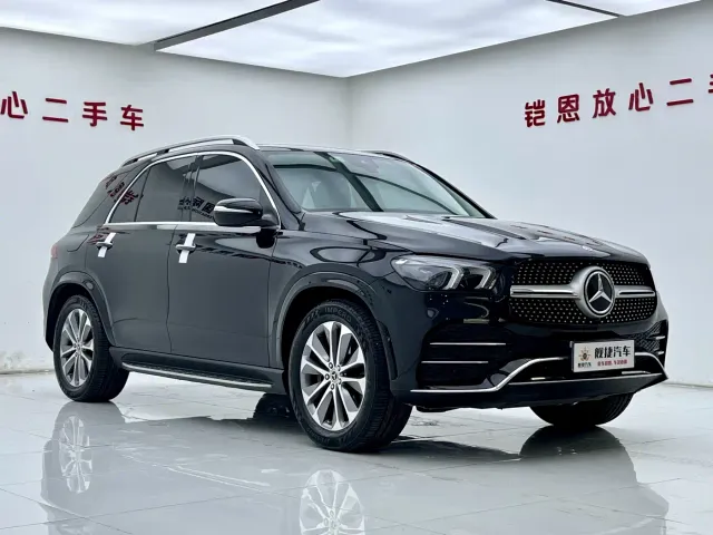 Mercedes-Benz GLE-Class — Фото автомобиля 3