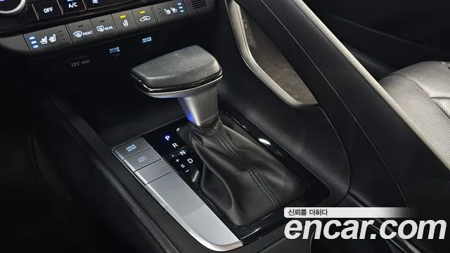 Hyundai AVANTE Avante (CN7) — Фото автомобиля 9