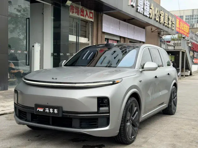 Фотография автомобиля — Li Auto L9