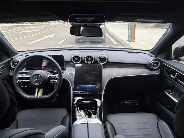 Mercedes-Benz C-Class — Фото автомобиля 9