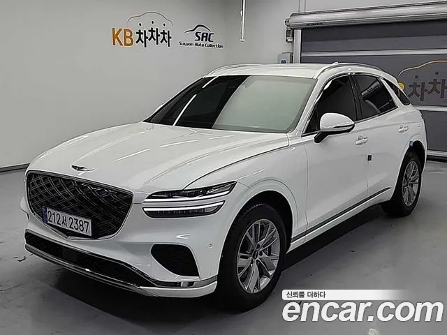 Genesis GV70 2.5T Бензин 2WD — Фото автомобиля 2