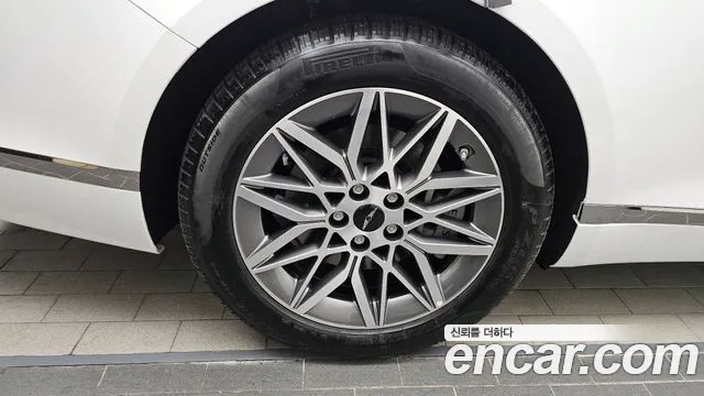 Genesis G80 RG3 — Фото автомобиля 5