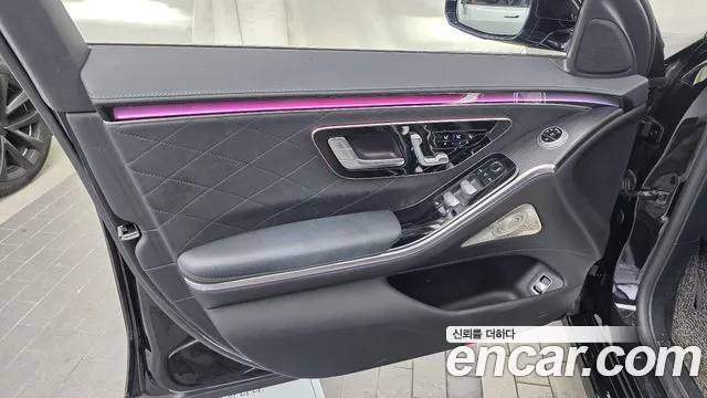 Mercedes-Benz S-Class — Фото автомобиля 19