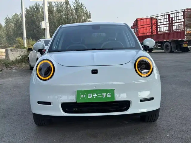 JAC Yiwei 3 — Фото автомобиля 2