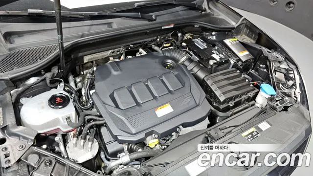 Audi Q2 35 TDI Premium — Фото автомобиля 6