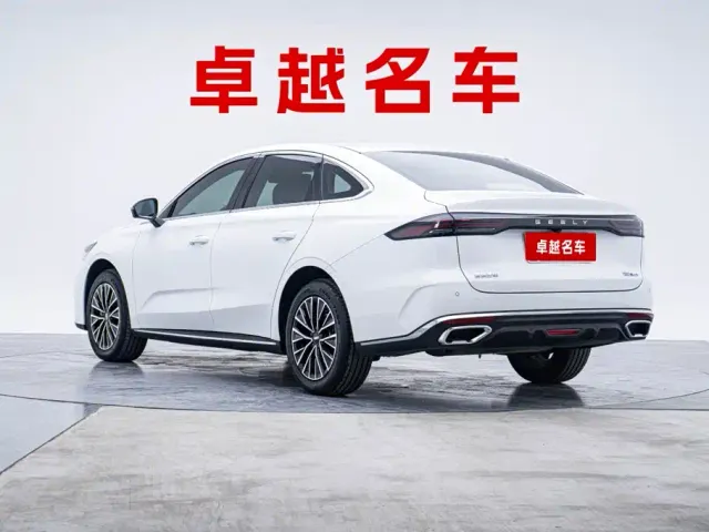 Geely Emgrand — Фото автомобиля 8