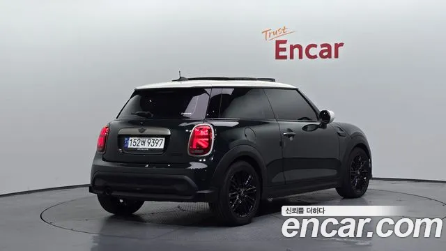 Mini Cooper Cooper Resolute Edition — Фото автомобиля 2