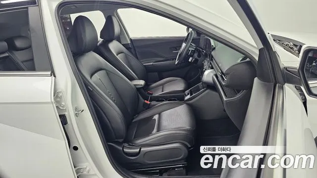 Hyundai Kona Kona (SX2) Бензин 1.6 турбо 2WD — Фото автомобиля 26