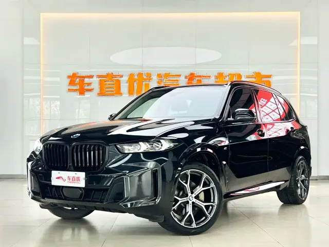 Фотография автомобиля — BMW X5