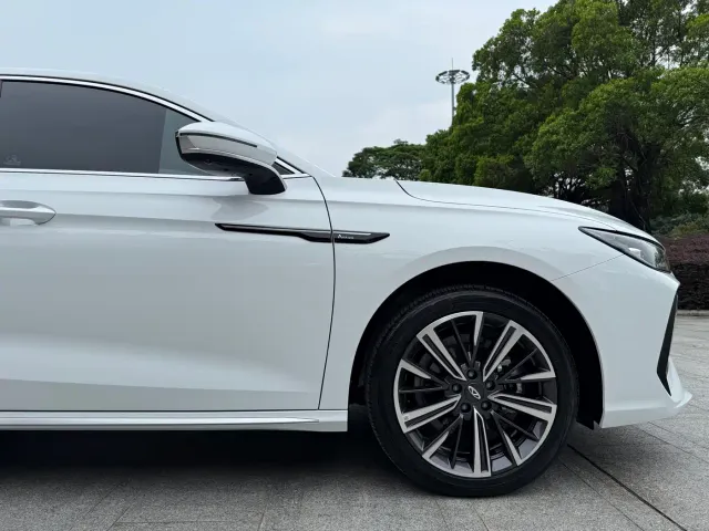 Chery Arrizo 8 PRO — Фото автомобиля 28