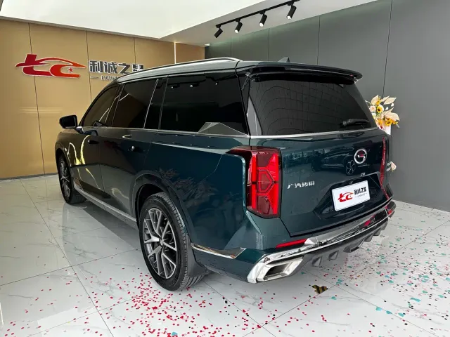GAC Trumpchi GS8 — Фото автомобиля 4