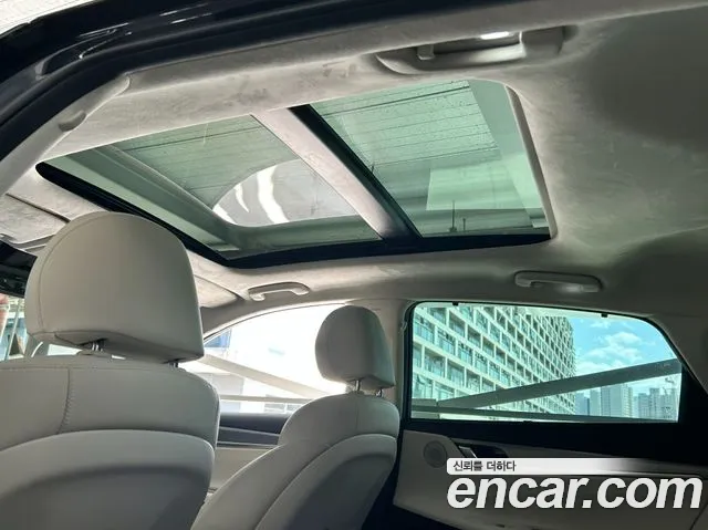 Hyundai Grandeur Grandeur (New) Hybrid — Фото автомобиля 14