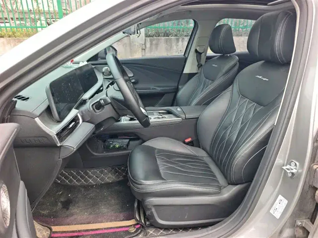 Chery Arrizo 8 — Фото автомобиля 10