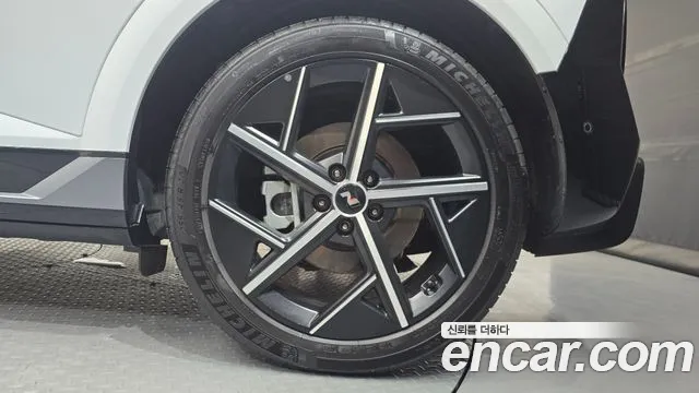 Hyundai Ioniq 5 New — Фото автомобиля 6
